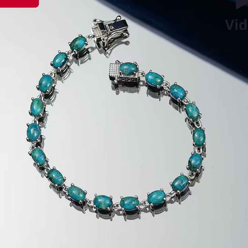 Beautiful Blue Gemstone Bracelet